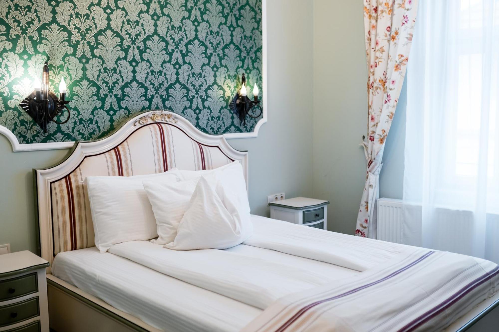 Rosen Villa Сибиу Экстерьер фото