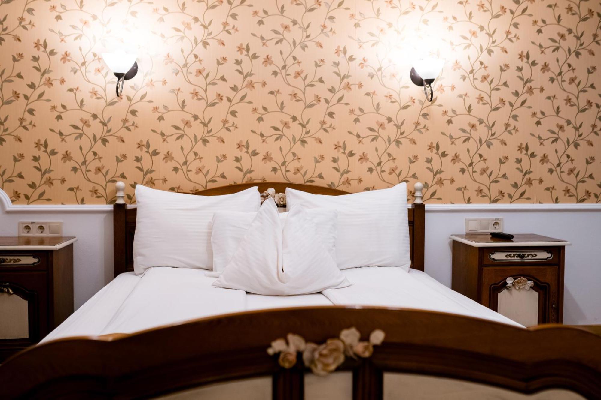 Rosen Villa Сибиу Экстерьер фото