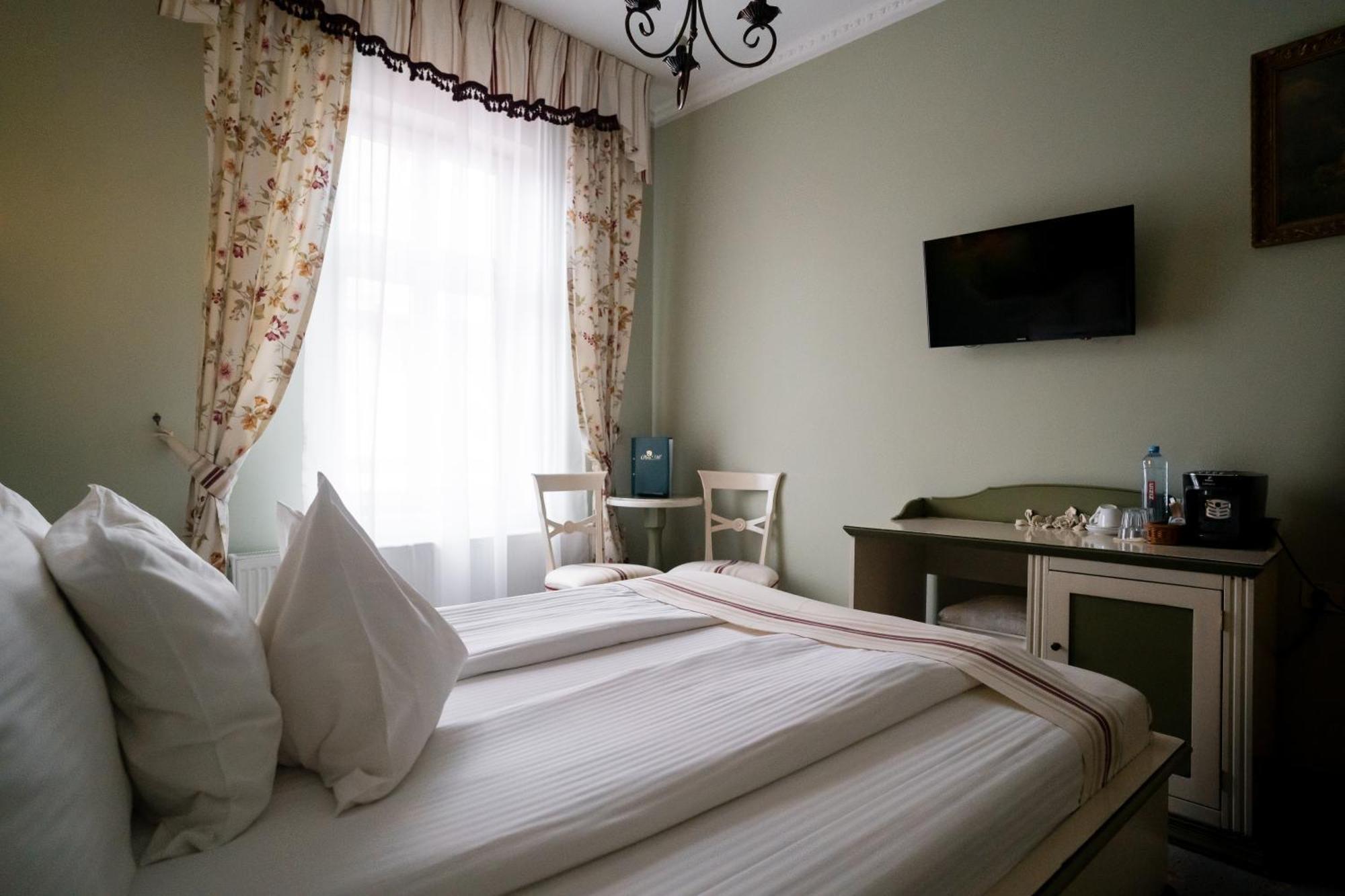 Rosen Villa Сибиу Экстерьер фото